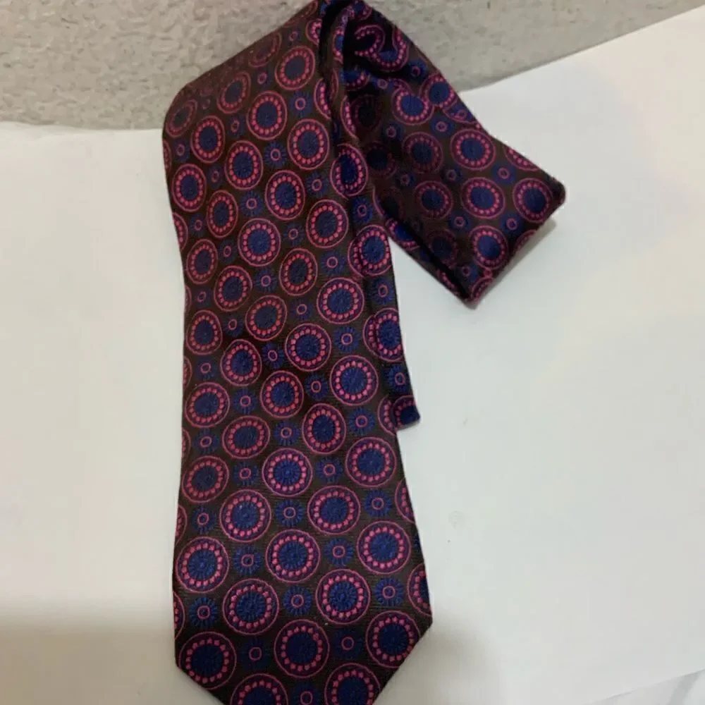 Holland & Sherry Tie
